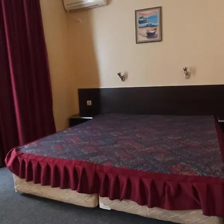 кантилена ホテル 3*